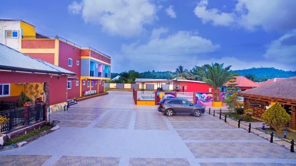 Kikis Court Resort Hohoe المظهر الخارجي الصورة